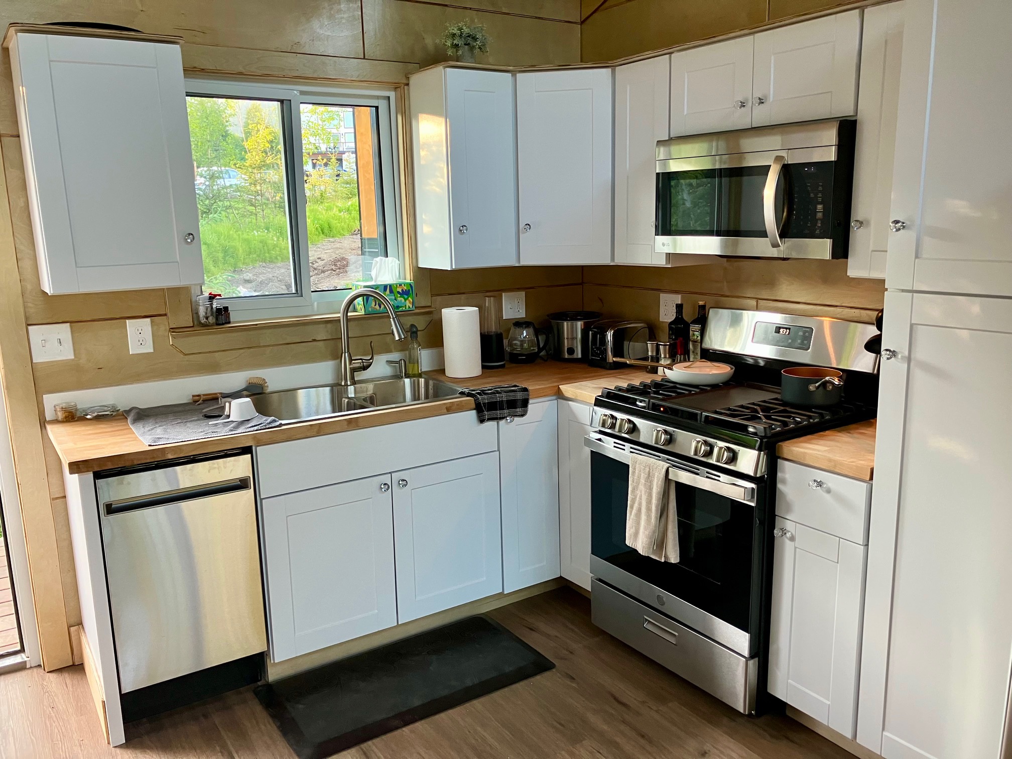 Property thumbnail image